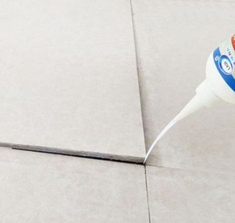 长丰瓷砖空鼓维修公司分享卫生间瓷砖脱落的原因可能有以下几点